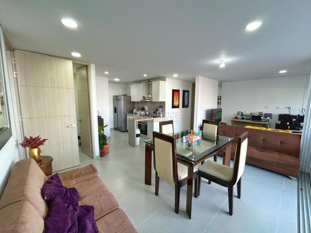 Apartamentos, Venta en Cerro Cristales