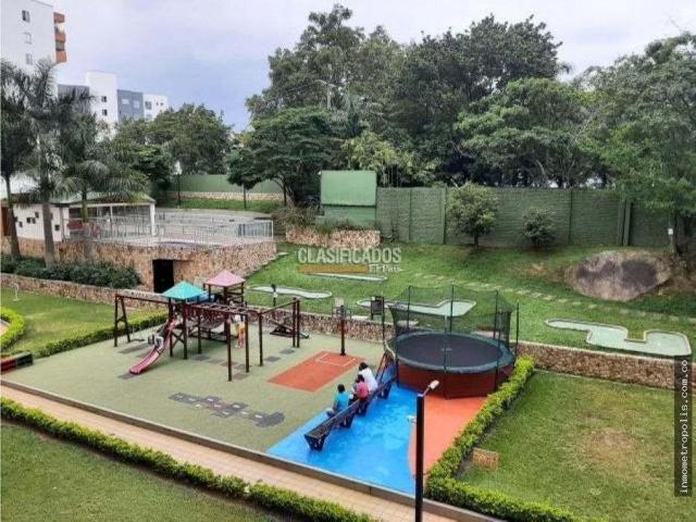 Apartamentos, Venta en Cerro Cristales