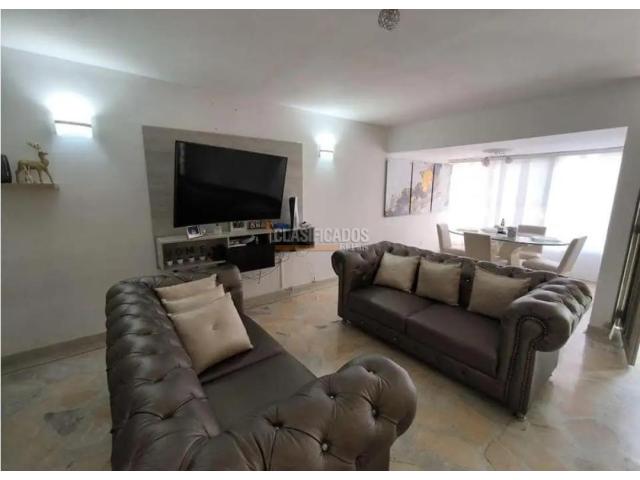 Casas, Venta en El Refugio