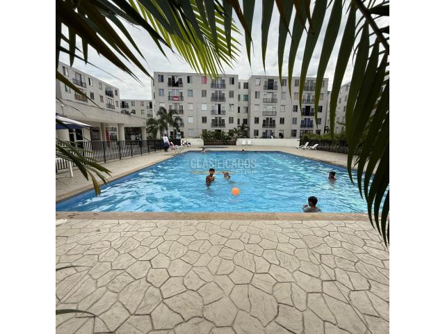 Apartamentos, Venta en Yumbo