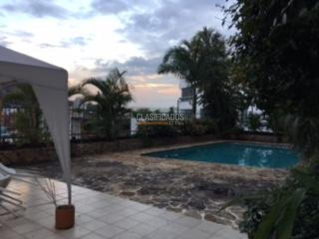 Casas, Venta en Arboleda