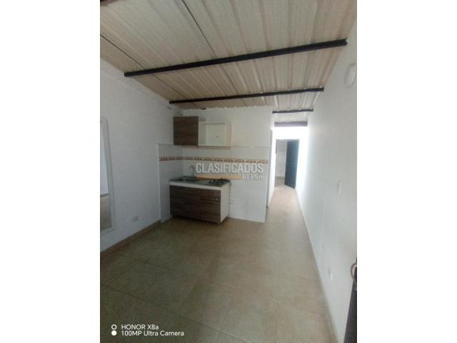 Apartaestudios, Alquiler en Las Ceibas