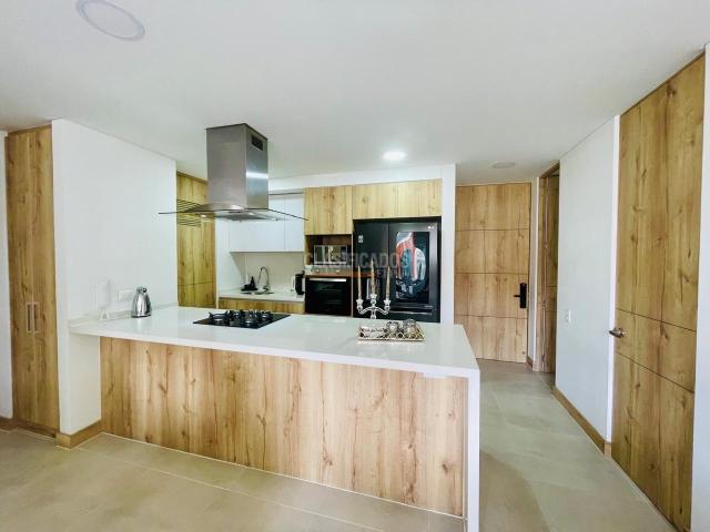 Apartamentos, Venta en Valle del Lili