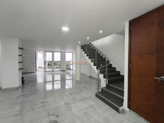 Casas, Venta en Ciudad Jardín
