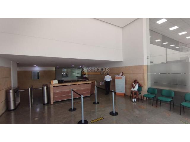 Oficinas y Consultorios, Alquiler en San Vicente