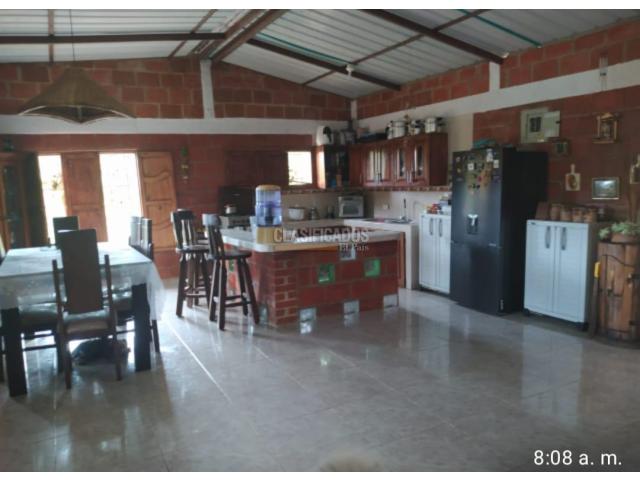 Fincas y Casas Campestres, Venta en La Cumbre