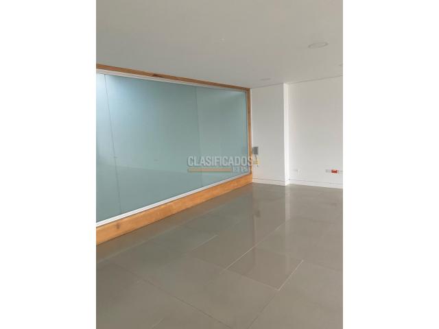 Oficinas y Consultorios, Venta en Santa Mónica Residencial