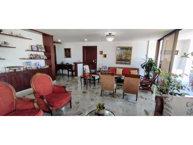 Apartamentos, Venta en Santa Mónica Residencial