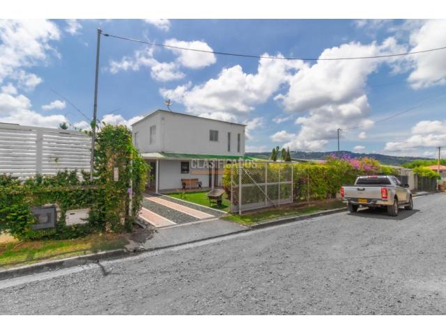 Fincas y Casas Campestres, Venta en Calima (Darién)