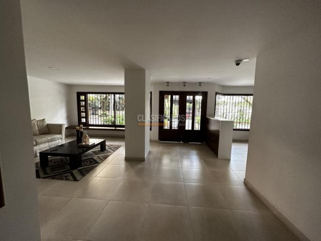 Apartamentos, Venta en Santa Teresita