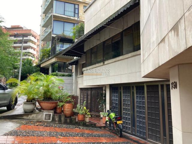 Edificios, Venta en Arboleda