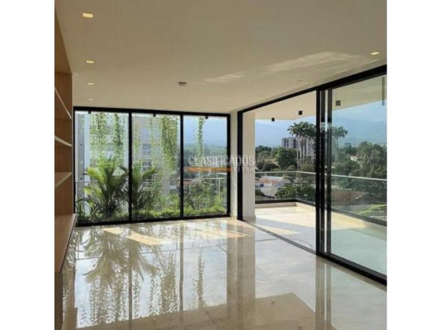 Apartamentos, Alquiler en Ciudad Jardín