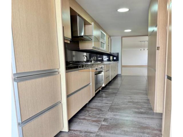 Casas, Venta en Ciudad Jardín