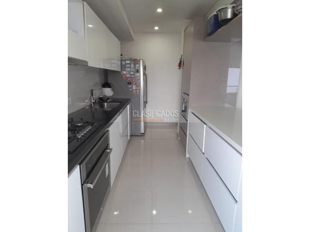 Apartamentos, Venta en Pance