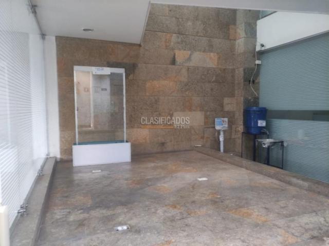 Edificios, Alquiler en Los Cámbulos