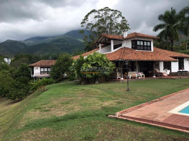 Fincas y Casas Campestres, Venta en El Cerrito