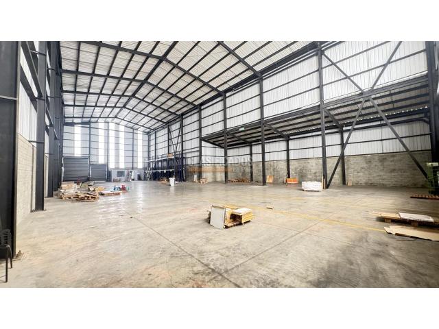 Locales y Bodegas, Alquiler en Acopi