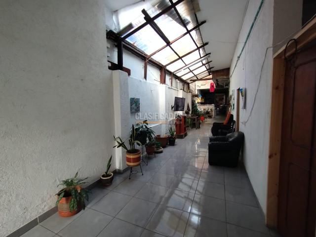 Casas, Venta en San Cayetano
