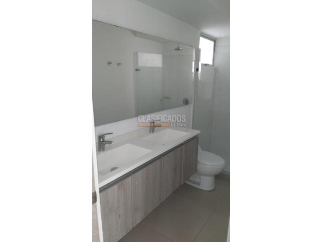 Apartamentos, Venta en Valle del Lili