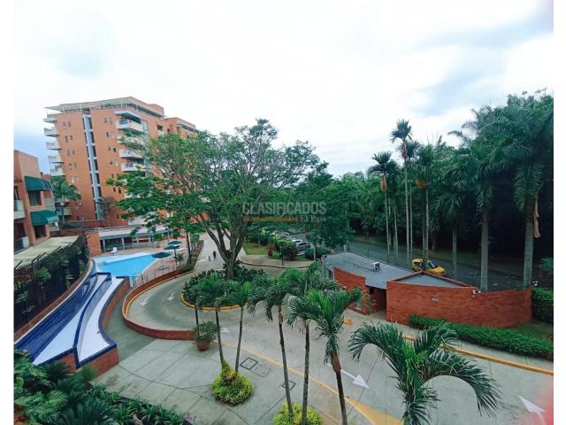 Apartamentos, Venta en Ciudad Jardín