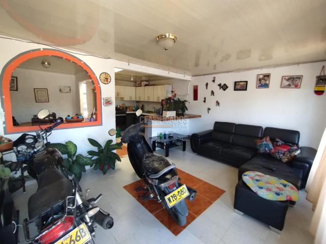 Casas, Venta en Calima (Darién)