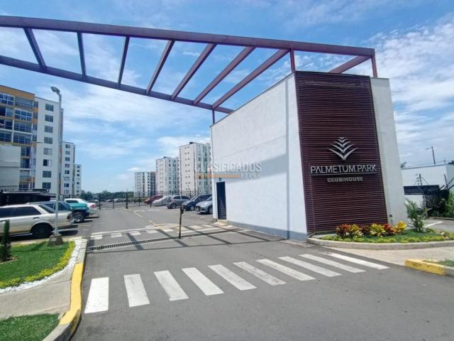 Apartamentos, Venta en Jamundí