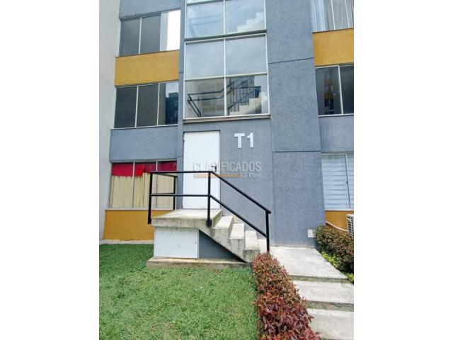 Apartamentos, Venta en Jamundí