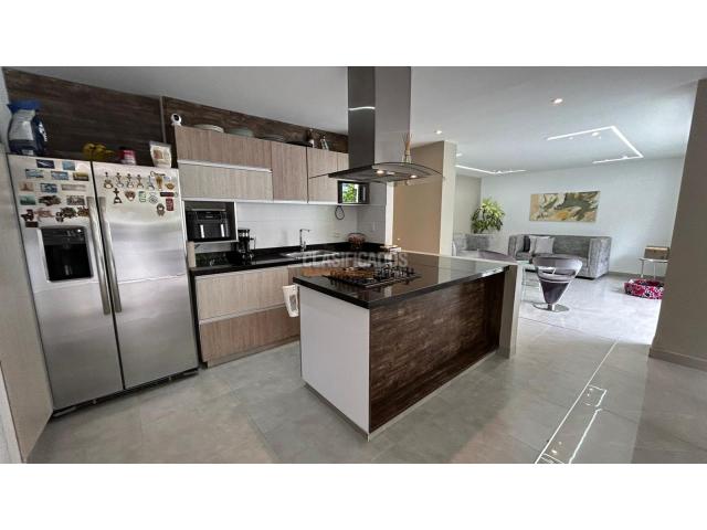 Apartamentos, Venta en Pance