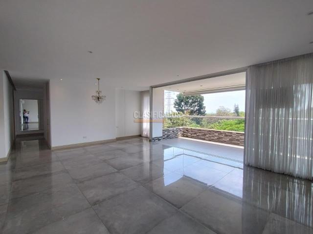 Apartamentos, Venta en Pance