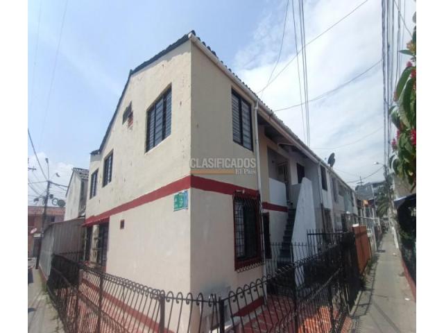 Casas, Alquiler en Villa del Lago