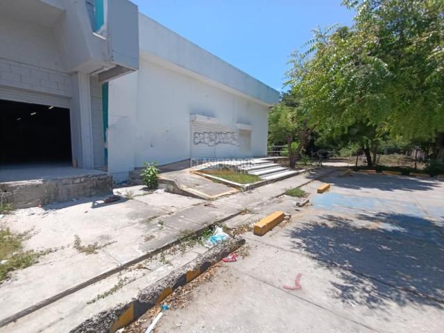 Locales y Bodegas, Alquiler en Soledad