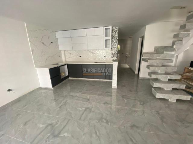 Casas, Venta en Ciudad 2.000