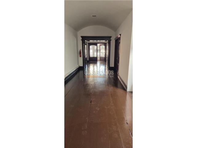 Oficinas y Consultorios, Alquiler en Versalles