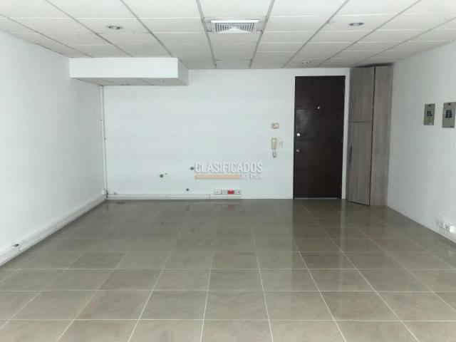 Oficinas y Consultorios, Alquiler en Chipichape