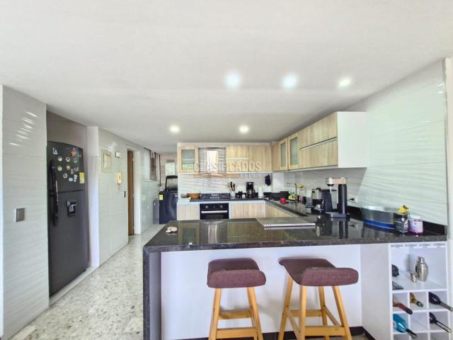 Apartamentos, Venta en Chipichape