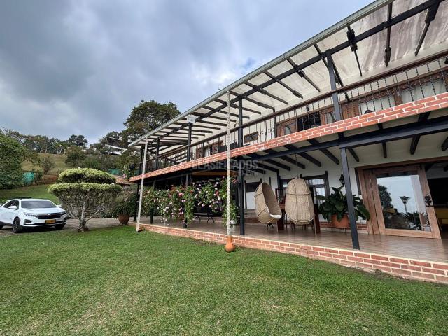 Fincas y Casas Campestres, Alquiler en Yumbo