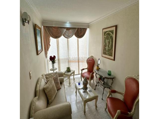 Apartamentos, Venta en El Limonar