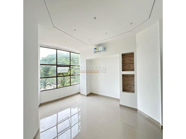 Oficinas y Consultorios, Venta en Panamericano