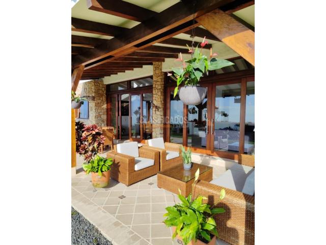 Casas, Venta en Yumbo