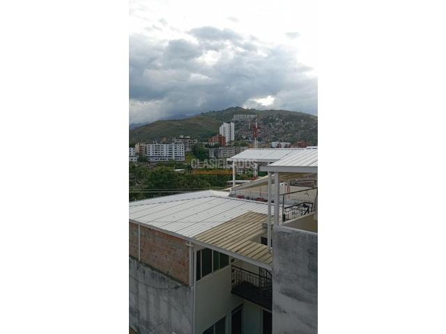 Apartamentos, Alquiler en San Cayetano