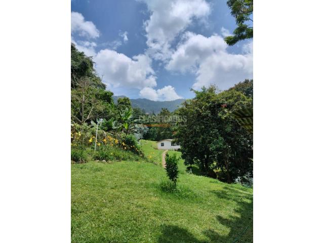 Casas, Venta en Yumbo