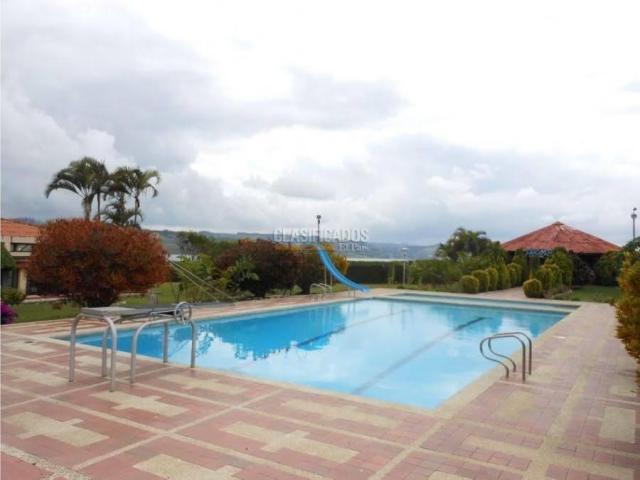 Fincas y Casas Campestres, Venta en Calima (Darién)