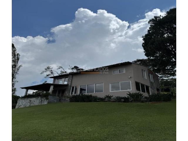 Fincas y Casas Campestres, Venta en Yumbo