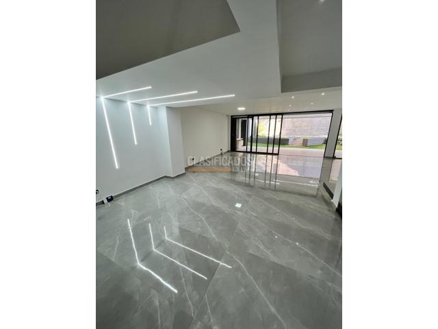 Casas, Venta en Santa Teresita