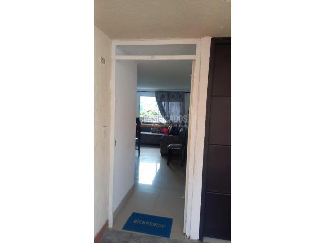 Apartamentos, Venta en Cañaverales