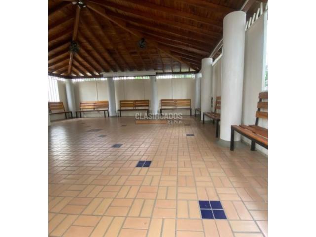 Apartamentos, Venta en Acopi