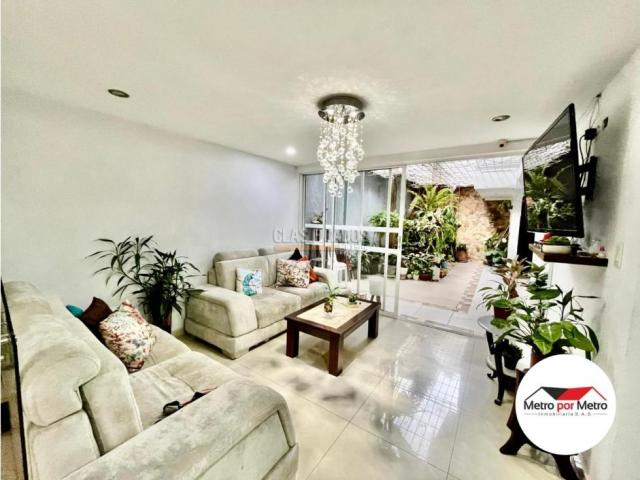 Casas, Venta en Camino Real