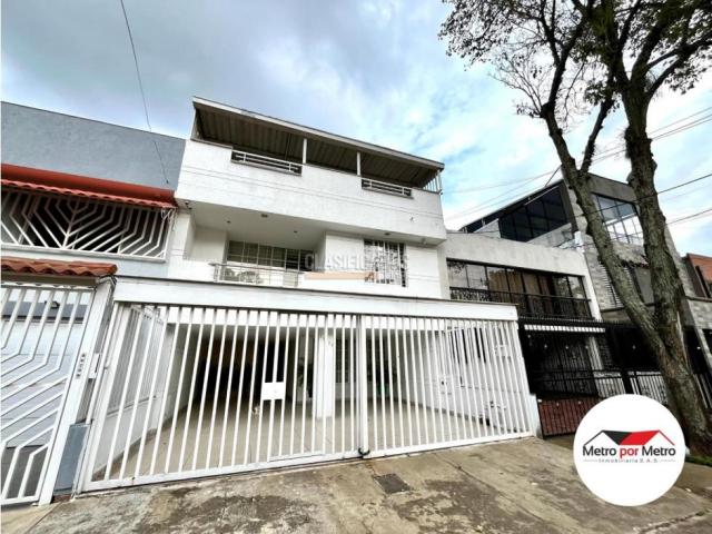 Casas, Venta en Camino Real