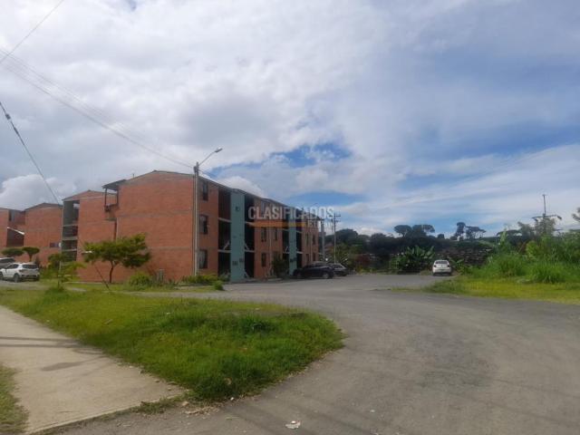 Apartamentos, Venta en Pereira