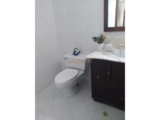 Casas, Venta en Ciudad Jardín